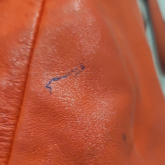 Coach Vibrant Red Leather Shoulder Bag - Picture 7 of 11